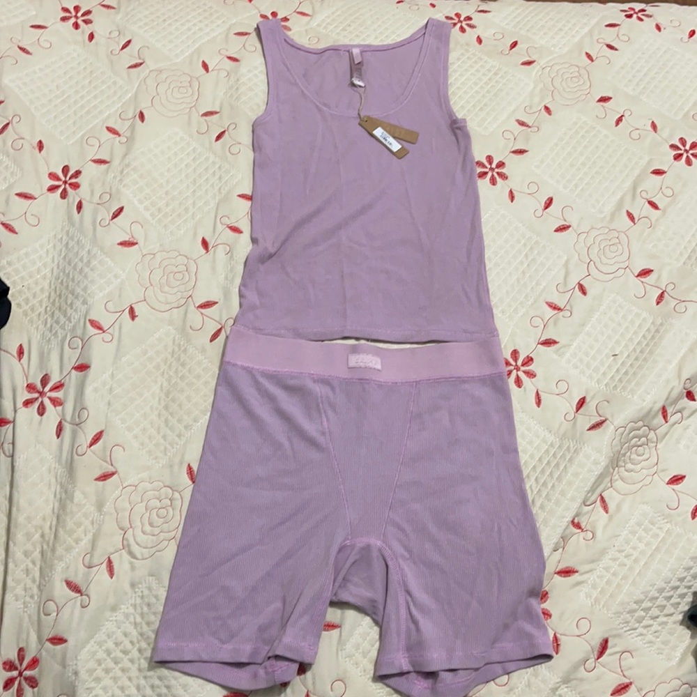 Skims shorts